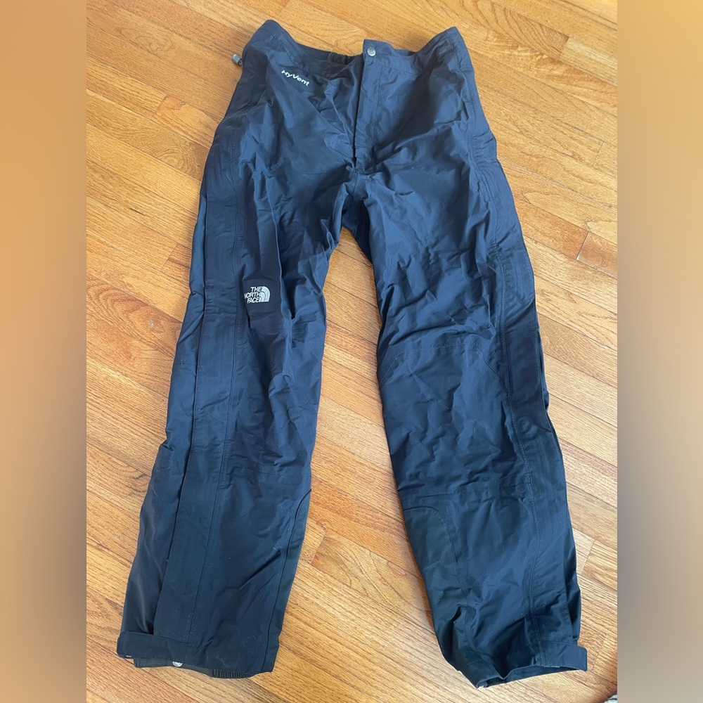 The North Face Men's Black Snow Pants